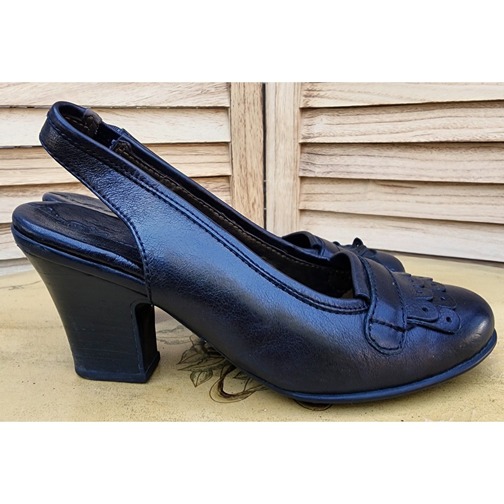 Born Sz 7 Black Leather Slingback Scalloped Kiltie Block Heel Pumps Whimsigoth